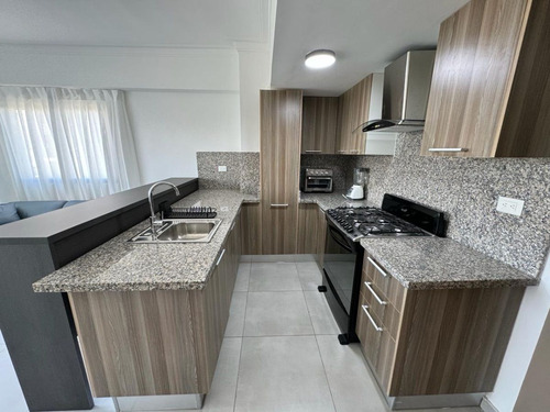 Apartamento Amueblado Nuevo En El Vergel