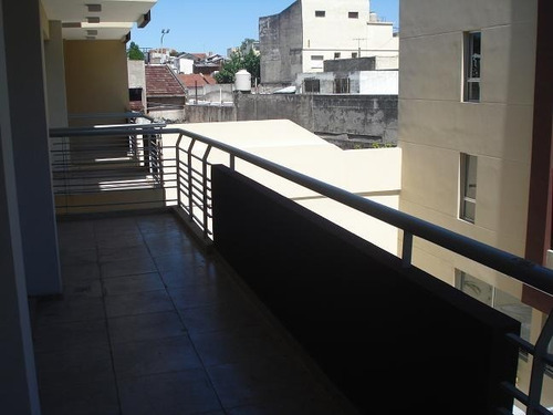 Imagen 5 de 30 de 3 Ambientes Con Gran Terraza Y Cochera- Av.f Bilbao 3045