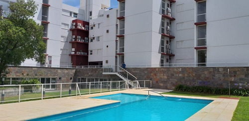 Imagen 3 de 30 de Los Capellanes - Pinamar - 4 Ambientes - 2 Baños - 2 Cocheras