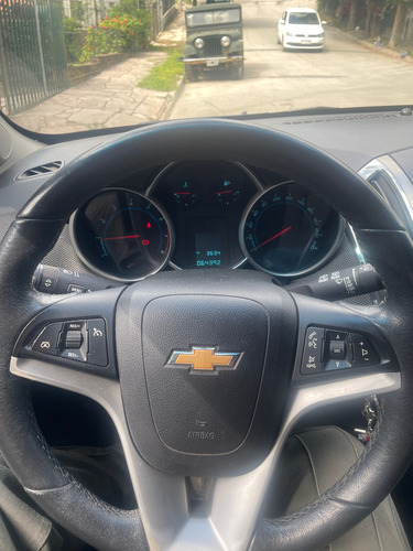Chevrolet Cruze 1.8 Lt Mt 5 p