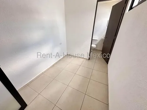 Zibata, Qro. Se Vende Casa Con 3 Recamaras 175 M2 De Construccion Qh 253112