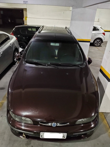 Imagem 5 de 12 de Fiat Marea Weekend 2.4 Elx 2002