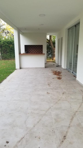 Imagen 15 de 30 de Hermosa Casa A Estrenar En Lote Central En Fincas De Hudson