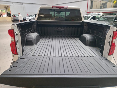 Chevrolet Silverado 5.3 V8 High Country