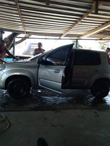 Imagem 4 de 4 de Fiat Uno Vivace Vivace