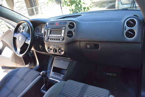 Volkswagen Tiguan 2.0 Tsi Mt 2011. ¡n-a-v-e!