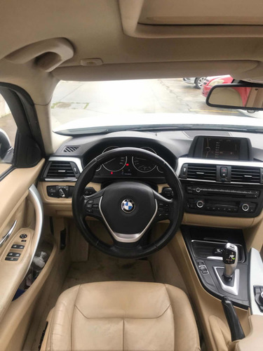 Imagem 7 de 11 de Bmw Serie 3 2013 2.0 Aut. 4p 245 Hp