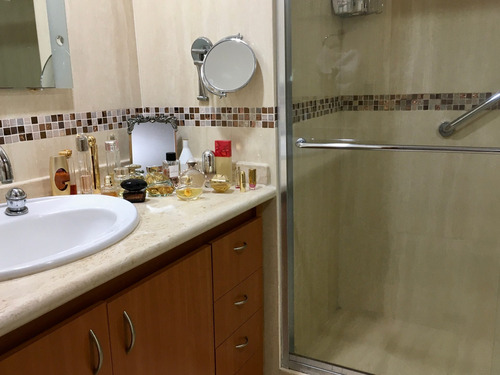 Imagen 12 de 15 de Vendo Apartamento 130m2 3h/3b/2pe La Boyera 6199