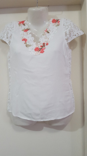 Blusa Talle S Marca  Xuxa Largo 56 Ancho 85