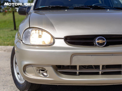 Imagen 10 de 14 de Chevrolet Corsa Classic Wagon 1.6 | Permuta / Financia