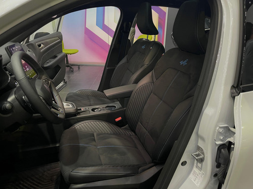 Renault Arkana 1.3 E-Tech Hybrid