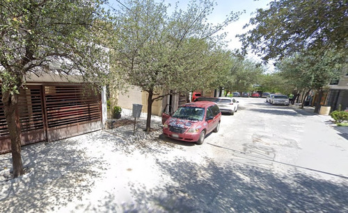 Casa En Mirasur, General Escobedo, Nuevo Leon. Remate Bancario.