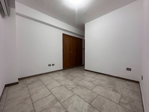 Se Vende Apartamento En La Trigaleña Valencia