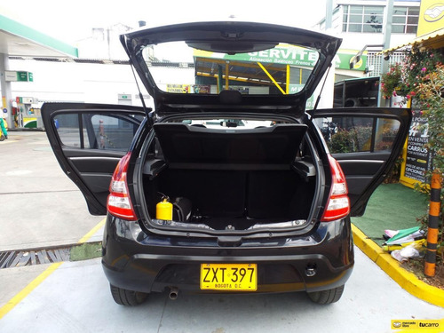 Imagen 11 de 25 de Renault Sandero Expression