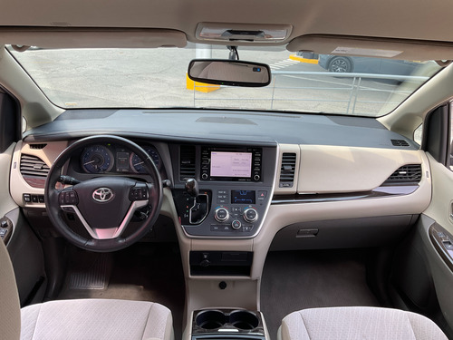 Toyota Sienna 3.5 Xle At