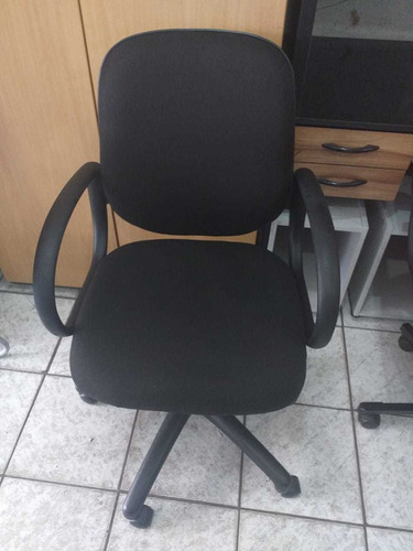 Imagem 5 de 9 de Moveis De Escritorio