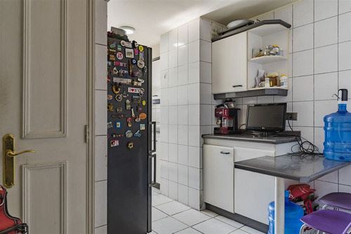 Departamento En Venta De 2 Dorm. En Las Condes