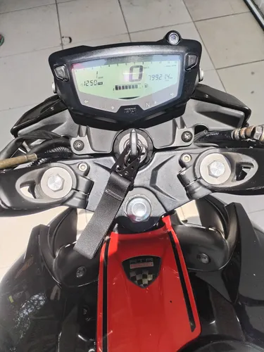 Tvs Apache 200 Rtr