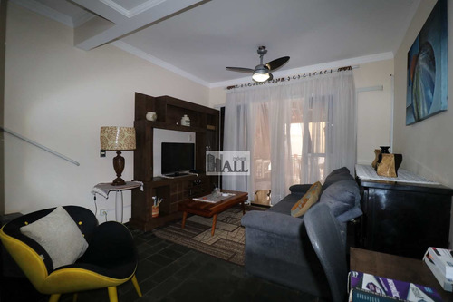 Casa À Venda No Condomínio Borguese I Com 2 Quartos, 2 Vagas - V8101