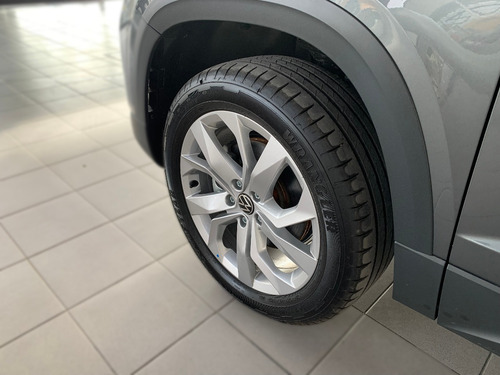 Imagen 10 de 16 de Volkswagen Taos Comfortline 250 Tsi Tiptronic