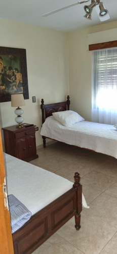 Casa En Venta En Playas De Oro Villa Carlos Paz , Escritura , Apto Crédito Hipotecario