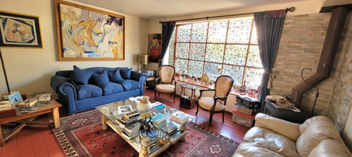 Rebajada!! Casa De 140m2, 4 Dorm Mas Servicio Y Piscina