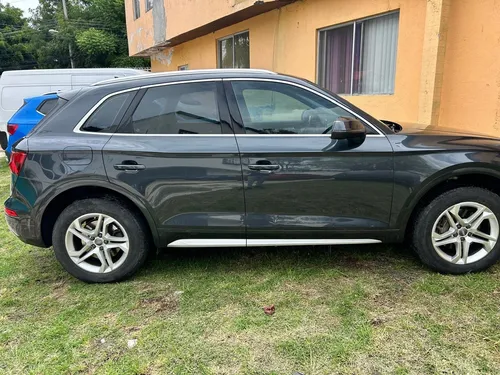 Audi Q5 2.0 L T Select Dsg
