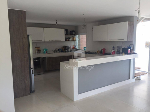 Imagem 16 de 30 de Casa À Venda, 237 M² Por R$ 850.000,00 - Sape - Niterói/rj - Ca0563