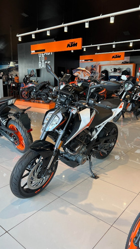 Imagen 3 de 18 de Ktm Duke 390