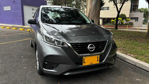 Nissan March 1.6 Sense