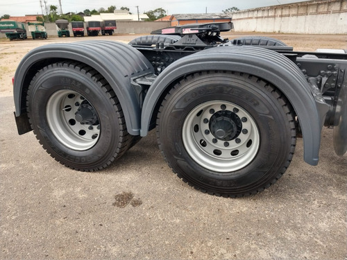Imagem 4 de 15 de Scania R440 6x4 Automática 2014