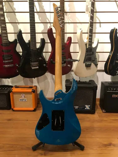 Guitarra Yamaha Gdx 421 D - Usada Guitarra Yamaha Gdx 421 D - Usada
