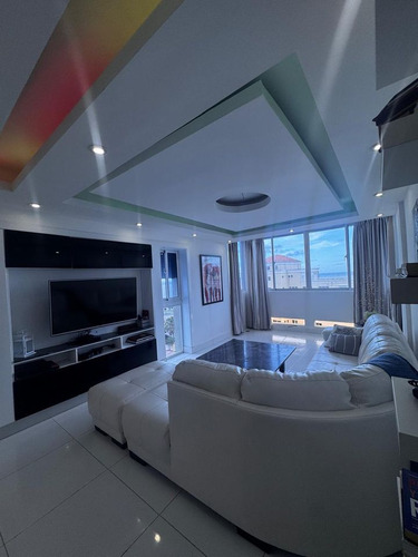 Venta De Apartamento En Torre San Gerónimo ,zona Universitar