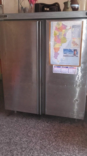 Imagen 8 de 8 de Heladera Doble Puerta Acero Inoxidable Para Comercio
