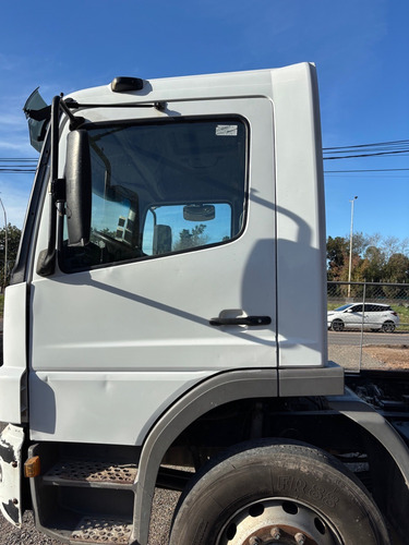 Camión Mercedes Benz Atego 1725 Chasis