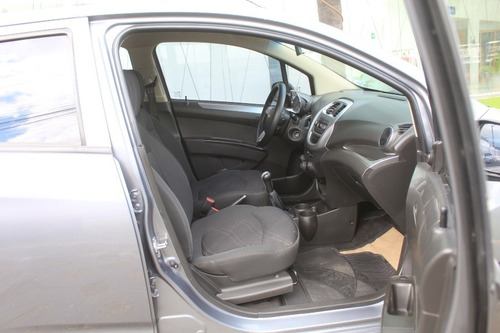 Imagen 11 de 13 de Chevrolet Beat Lt Manual Gris 2019
