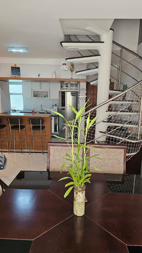 Apartamento Duplex (cobertura), 4 Vagas Para Carros, 3 Banh