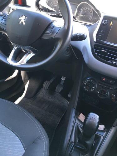 Peugeot 208 1.5 Allure Touchscreen 2016