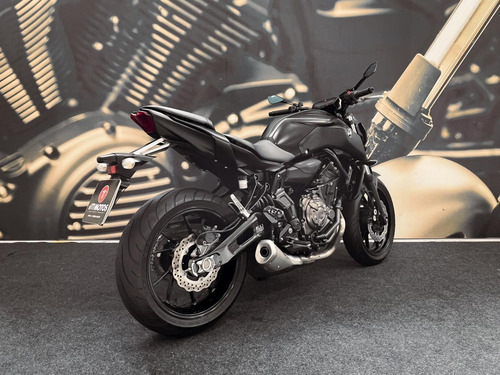 Imagem 6 de 9 de Yamaha Mt 07