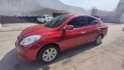 Nissan Versa 1.6 Advance
