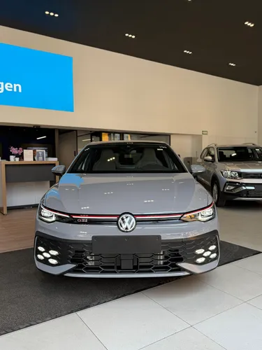 Volkswagen Golf GTI 2.0L Turbo 265Hp Dsg7