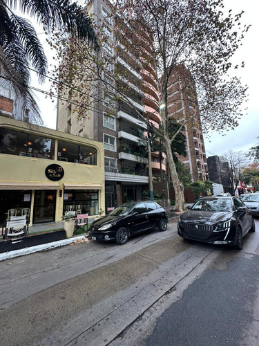 Local En Alquiler - 210 M2 - Las Lomitas - Disponible A Partir De Marzo 2026.