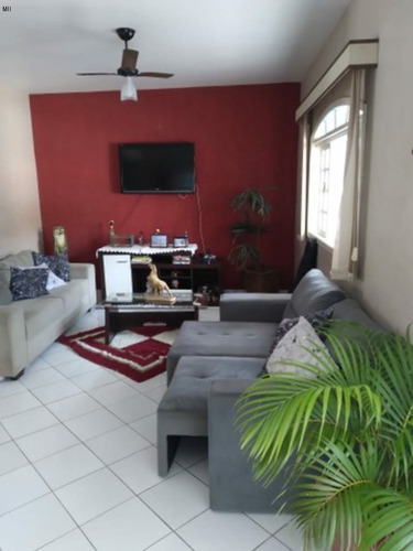 Imagem 7 de 23 de Casarão Duplex No Flamengo / Maricá - Rg-0006 - 69871893