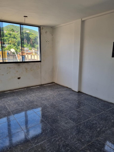 En Venta Edificio 3 Tres Niveles Pozuelo Plc