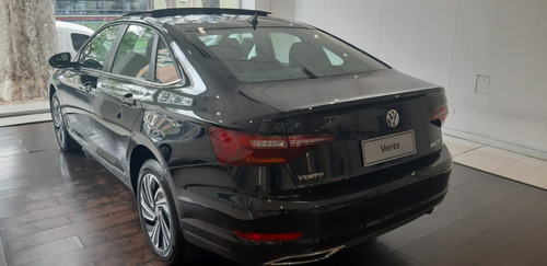 Volkswagen Vento Highline 250 Tsi At My21 0km 2021 (el)