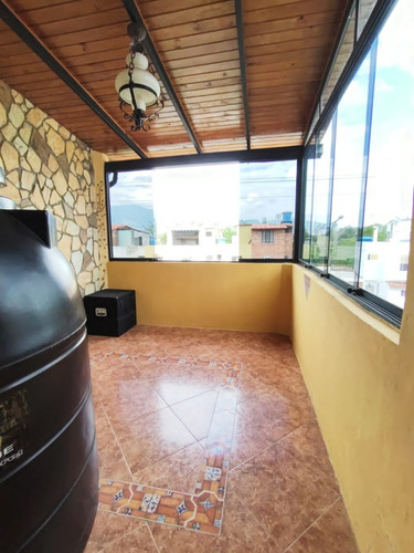 Guarenas, Casa Altos De Copacabana 26.5 K