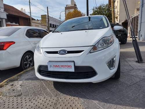 Imagen 15 de 19 de Ford Fiesta Titanium 2013