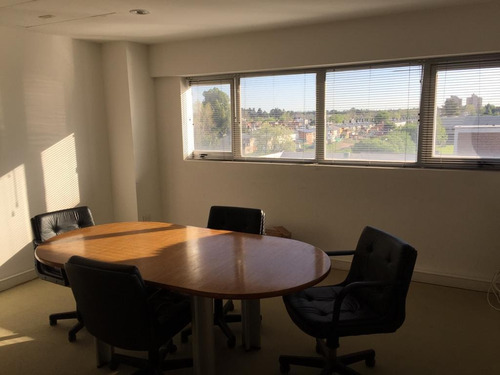 Importantes Oficinas En Venta - Nuevo Precio! San Isidro