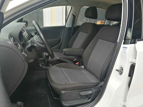Imagen 10 de 15 de Volkswagen Vento 2020 4p Comfortline Plus Std.