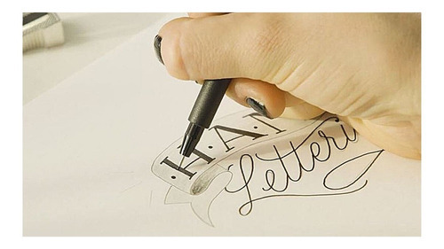 Conjunto de 4 Rotuladores Preto/Vermelho Profissionales Faber Castell